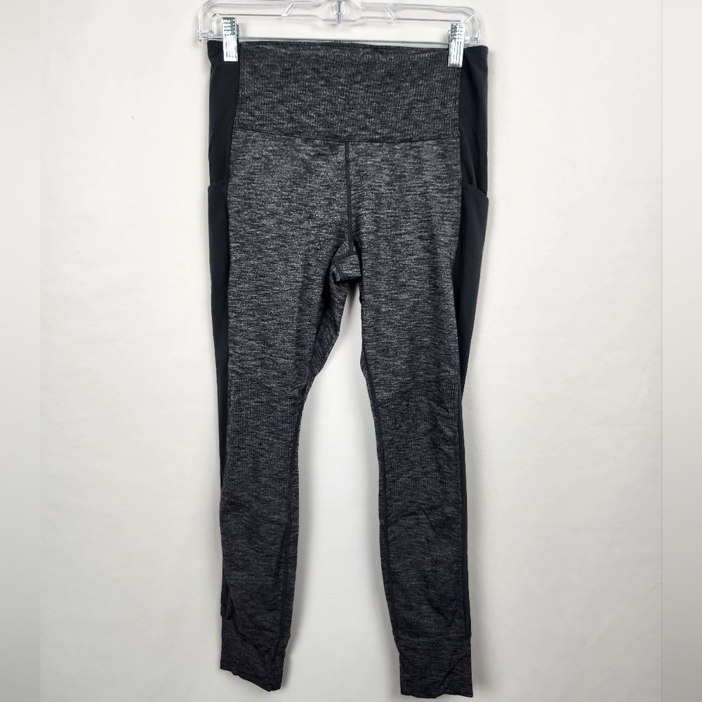 Athleta Excursion Hybrid Leggings Size M